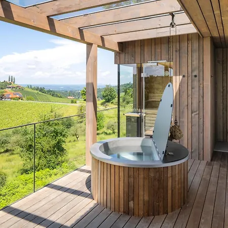 Steirerblicke - Winzerhaeuser An Der Suedsteirischen Weinstrasse Glanz an der Weinstraße