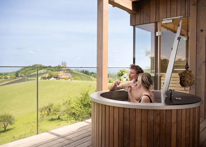 Steirerblicke - Winzerhaeuser An Der Suedsteirischen Weinstrasse *