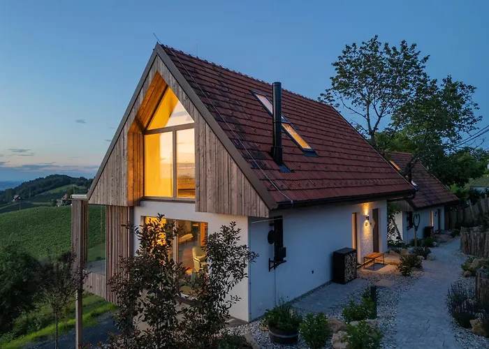 Steirerblicke - Winzerhaeuser An Der Suedsteirischen Weinstrasse * Glanz an der Weinstraße