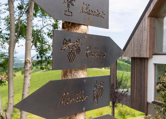 Steirerblicke - Winzerhaeuser An Der Suedsteirischen Weinstrasse