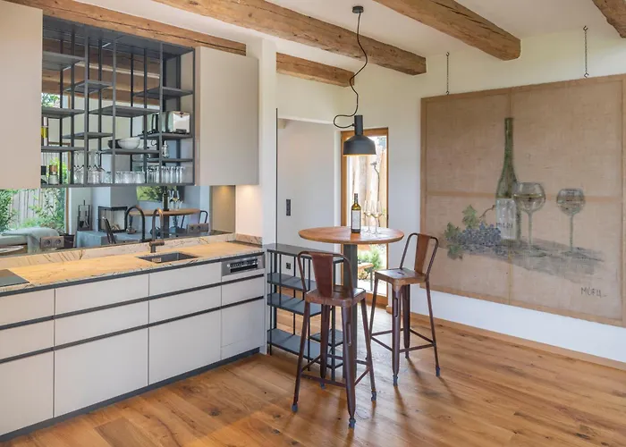 Steirerblicke - Winzerhaeuser An Der Suedsteirischen Weinstrasse * Glanz an der Weinstraße